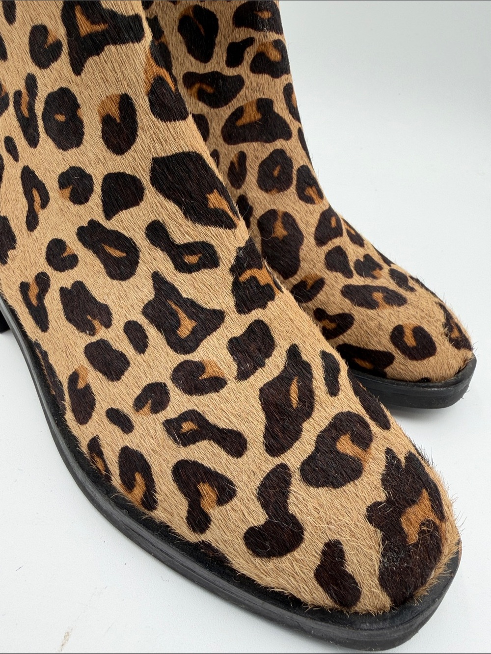 COLE HAAN GRANDS sz6 CUTE Calf Hair On Leopard Print Ankle Booties